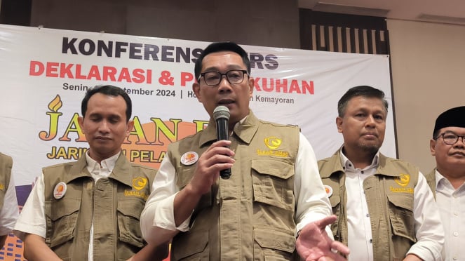 Calon gubernur (cagub) Jakarta, Ridwan Kamil usai acara Deklarasi Relawan Jaringan Pelayan Masyarakat untuk RIDO, di Jakarta Utara, Senin, 16 September 2024.