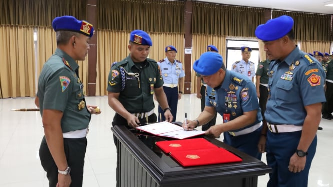 Kolonel Laut Khoirul Fuad Resmi Menjabat Aspotmar Lantamal IX/Ambon