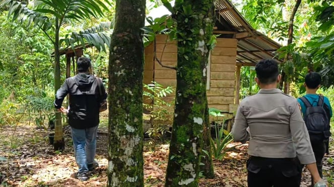 Polisi menyisir tempat persembunyian pelaku pembunuhan gadis penjual gorengan