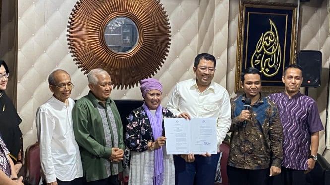 Lukmanul Khakim-Luluk Nur Hamidah dapat dukungan langsung dari DIn Syamsuddin