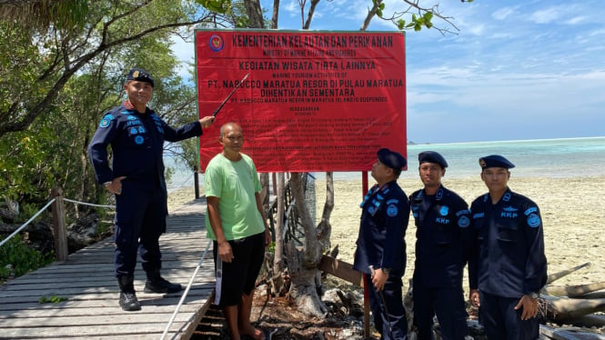 Penyegelan dua resort oleh KKP.