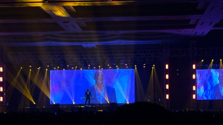 Brian McKnight Bikin Penggemar Jakarta Bernostalgia Bareng di Lagu 