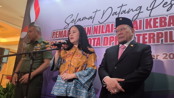 Ketua DPP PDIP, Puan Maharani (tengah) di Shangri-La Hotel, Jakarta Pusat, Sabtu, 21 September 2024