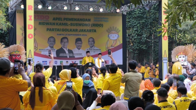 Bakal cagub-cawagub Jakarta, Ridwan Kamil-Suswono saat menghadiri Apel Pemenangan RIDO di DPD Partai Golkar Jakarta, Sabtu, 21 September 2024