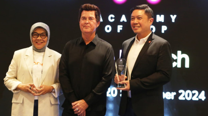 Academy of Pop