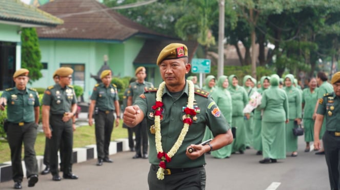 VIVA Militar: Major General TNI Putranto