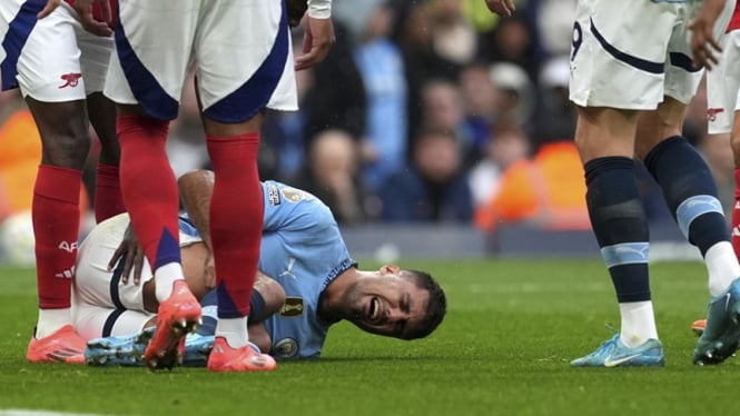 Rodri saat Manchester City vs Arsenal