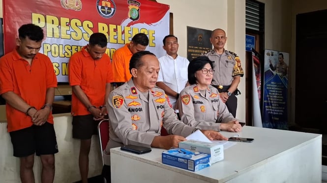 Polsek Pasar Minggu merilis kasus pencurian sepeda motor