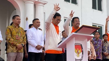 Kagub dan Kawagub DKI Jakarta Pramono Anung-Rano Karno mengumumkan pemilu damai.