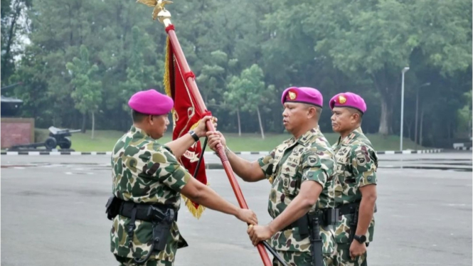 VIVA Militer: Kolonel Marinir Nanang Saefulloh resmi dilantik jadi Danpasmar 2