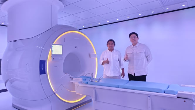 MRI di RS Mandaya Karawang.