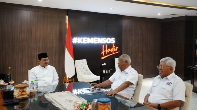 Mensos dan Lantip Indonesia Berkomitmen Wujudkan Masyarakat Lansia Sejahtera