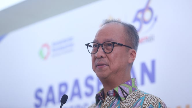 Sarasehan Kadin Indonesia dan Menteri Perindustrian Agus Gumiwang Kartasasmita