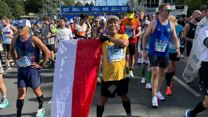 Politisi Golkar Mukhamad Misbakhun Finis di Berlin Marathon 2024