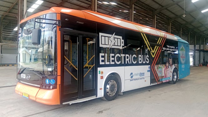 Bus listrik TransJakarta.