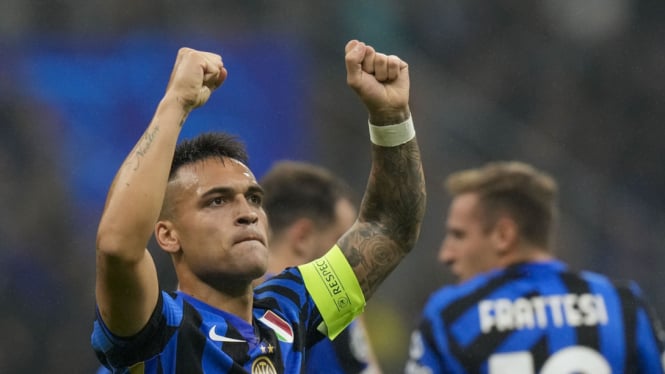 Pemain Inter Milan, Lautaro Martinez rayakan gol