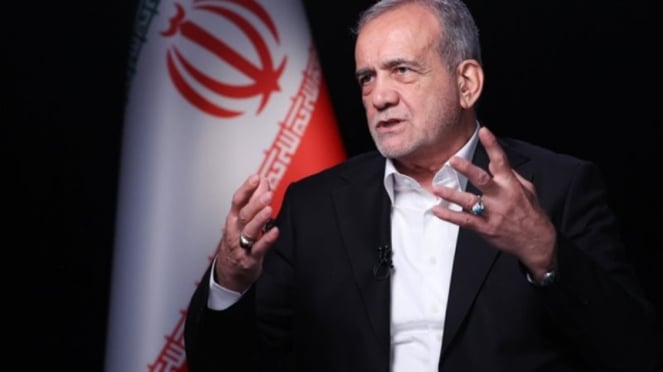 Prezydent Iranu Masoud Bezishian.