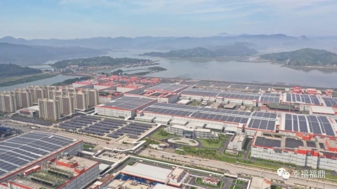 Dunia Ketergantungan Mobil China