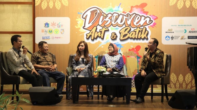 Pembukaan Pameran Discover Art & Batik di Hotel Borobudur Jakarta