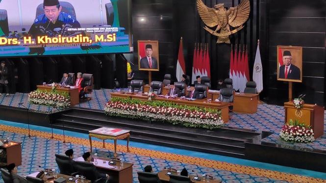 Suasana Rapat Paripurna Pengucapan Sumpah Jabatan dan Pelantikan Pimpinan Definitif DPRD DKI Jakarta