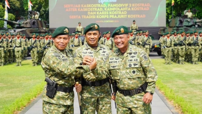 VIVA Militer: Pangkostrad pimpin Sertijab Panglima Divif 2 Kostrad