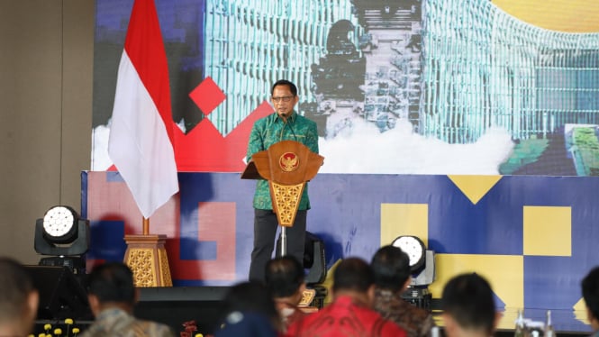 Menteri Dalam Negeri (Mendagri), Muhammad Tito Karnavian