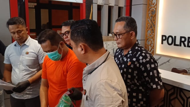 Taufik Hidayat, tersangka penyebaran informasi bohong.(B.S.Putra/VIVA)