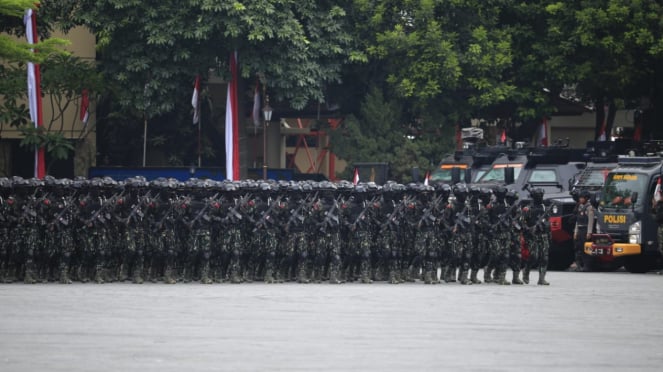 Membro do corpo móvel da Polícia Nacional