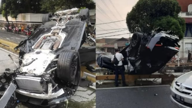 Insiden ini berlangsung ketika kendaraan tersebut menabrak separator yang membatasi jalur khusus bus TransJakarta, yang mengakibatkan mobil itu terbalik.