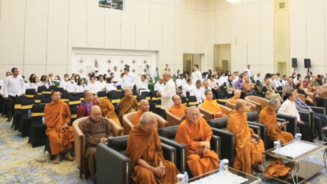 Dirjen Bimas Buddha Kementerian Agama RI memperingati hari jadi ke-19.