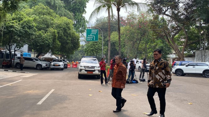 Ketua Umum Partai Gelora Anis Matta dan Waketum PAN Viva Yoga Mauladi