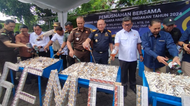 Pemusnahan Barang yang Menjadi Milik Negara hasil penindakan di bidang kepabeanan dan cukai, di Kanwil Bea Cukai Ngurah Rai.