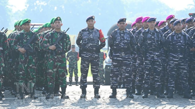 VIVA Military: Żołnierze TNI zabezpieczają inaugurację Prabowa