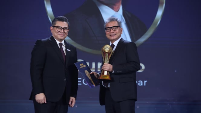 Direktur Utama BRI Sunarso dinobatkan sebagai CEO of The Year