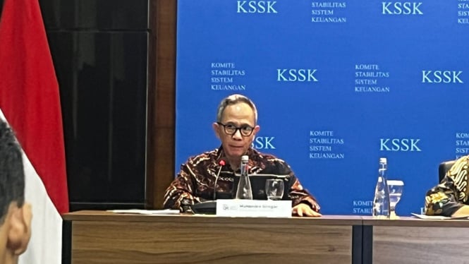 Ketua Dewan Komisioner Otoritas Jasa Keuangan (OJK), Mahendra Siregar