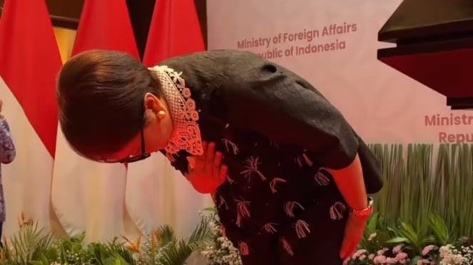 Retno Marsudi pamit setelah dua dekade menjabat menteri luar negeri (Dok: Instagram)