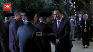 Anies Basvedan participa da cerimônia de posse de Prabowo-Gibran na DPR