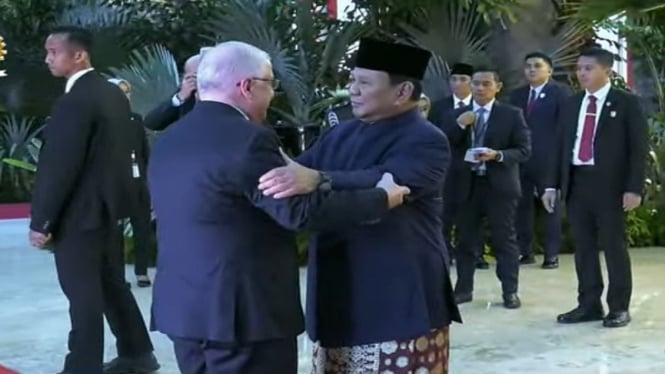 Prabowo Sambut Hangat Pejabat Luar Negeri (Doc: Tv Parlemen)