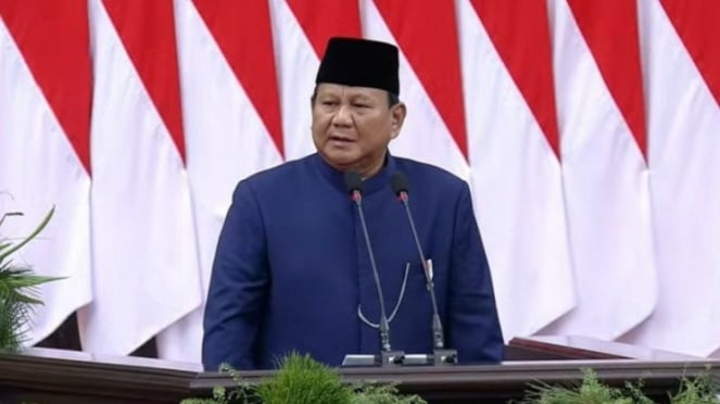 Presiden Prabowo Subianto menyampaikan pidato perdananya di MPR