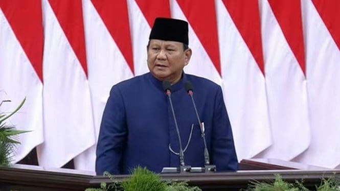 Presiden Prabowo Subianto menyampaikan pidato perdananya di MPR