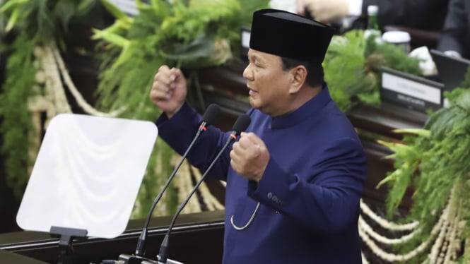 Pidato Perdana Presiden Prabowo Subianto Usai Dilantik sebagai Presiden RI