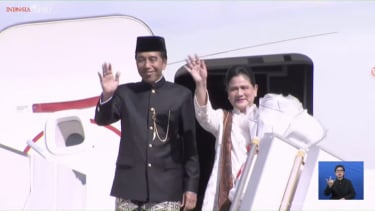 Presiden ke-7 RI Jokowi dan Iriana Jokowi kembali ke Solo setelah purna tugas.