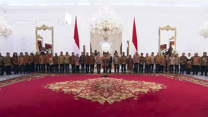 Presiden Prabowo Subianto Umumkan Menteri dan Wakil Menteri Kabinet Merah Putih