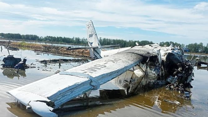 Pesawat perintis SAM Air yang jatuh di area dekat Bandara Pohuwato, Gorontalo, Ahad 20 Oktober 2024. (Foto:Dok/Kemenhub)