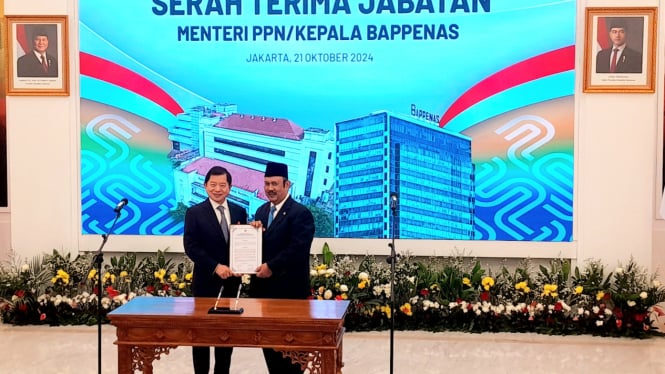 [dok. Proses Serah Terima Jabatan antara Suharso Monoarfa dan Rachmat Pambudy sebagai Menteri PPN/Kepala Bappenas Periode 2024-2029 di Kementerian PPN/Bappenas, Jakarta, Senin, 21 Oktober 2024]