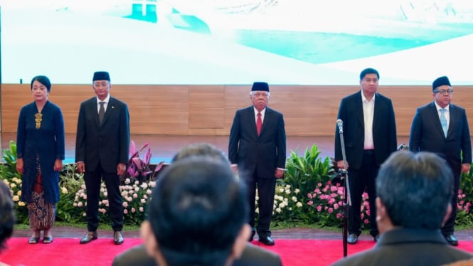 Serah terima jabatan Menteri PUPR kepada Menteri PU dan Menteri PKP