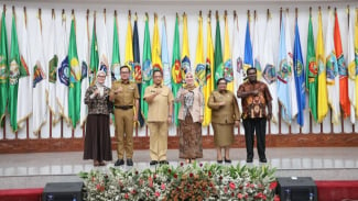 Wemendagri Bima Arya dan Ribka Haluk Siap Bekerja Keras Jalankan Tugas