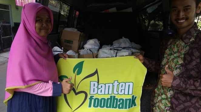 Distribución de alimentos del Banco de Alimentos de Indonesia