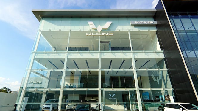 Diler baru Wuling Motors di BSD, Tangerang Selatan.