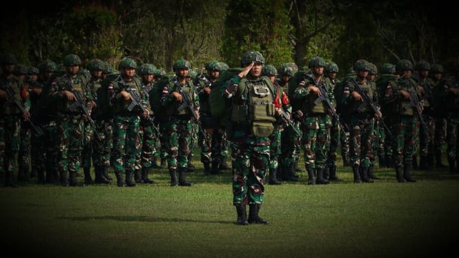 VIVA Militer: Pasukan Yonif 312/Kala Hitam di Papua